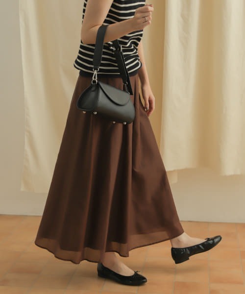 URBAN RESEARCH DOORS（アーバンリサーチドアーズ）の「コットンシルクロングスカート（スカート・レディース・ブラウン/ブラック/グリーン系その他・MEDIUM）」の3枚目の写真