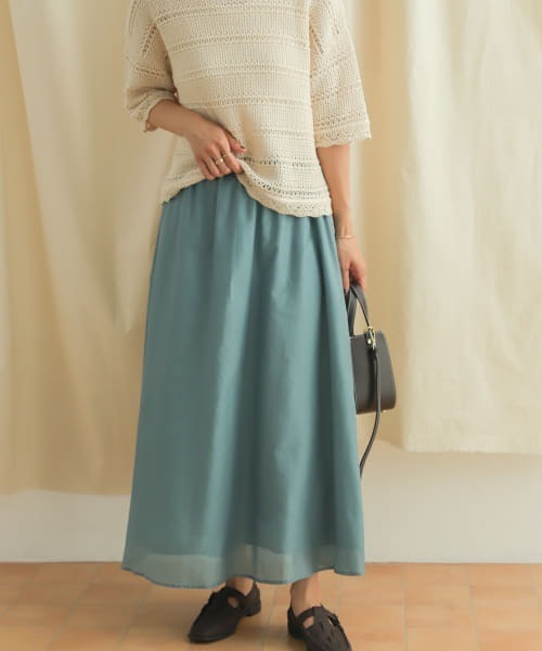 URBAN RESEARCH DOORS（アーバンリサーチドアーズ）の「コットンシルクロングスカート（スカート・レディース・ブラウン/ブラック/グリーン系その他・MEDIUM）」の17枚目の写真