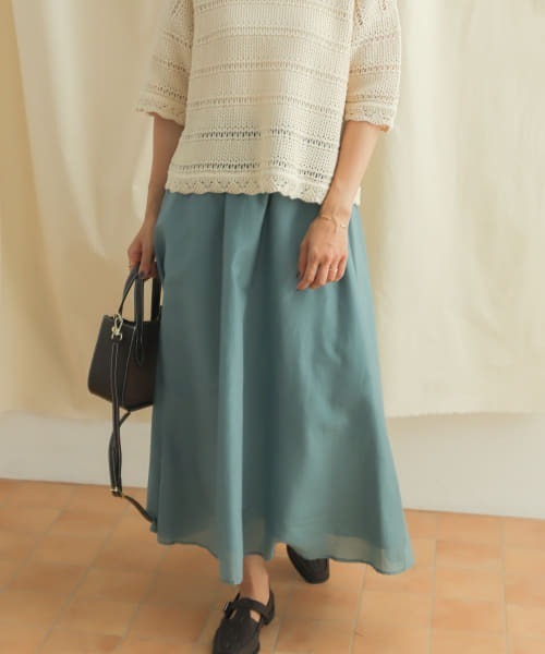 URBAN RESEARCH DOORS（アーバンリサーチドアーズ）の「コットンシルクロングスカート（スカート・レディース・ブラウン/ブラック/グリーン系その他・MEDIUM）」の22枚目の写真