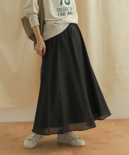 URBAN RESEARCH DOORS（アーバンリサーチドアーズ）の「コットンシルクロングスカート（スカート・レディース・ブラウン/ブラック/グリーン系その他・MEDIUM）」の5枚目の写真