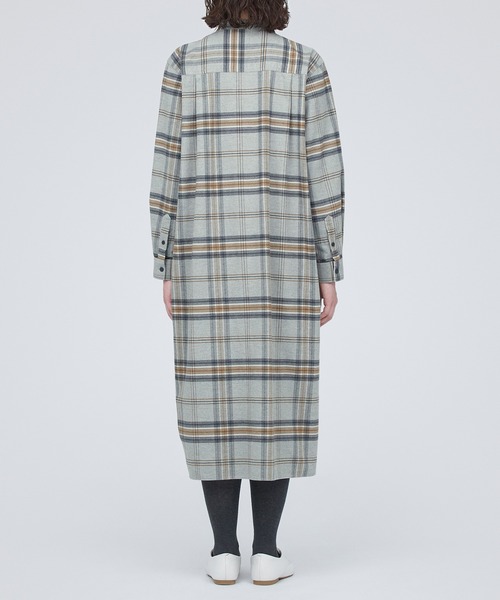 無印良品(ムジルシリョウヒン)の「両面起毛フランネルスタンドカラーシャツワンピース(ワンピース・レディース・グレー系7/ダークグリーン/ベージュ/ネイビー系5・M/XS/L/XXL/S/XL)」の7枚目の写真