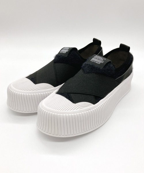 Noubel Voug Relax（ヌーベルヴォーグリラックス）の「モコモコ仕様 厚底 クロスデザイン スニーカー（スニーカー・レディース・ブラック/ベージュ・22.5/23/23.5/24/24.5/25）」の8枚目の写真