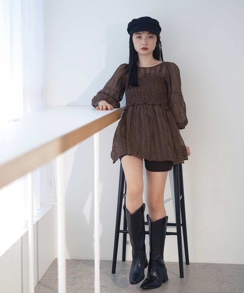 one after another NICE CLAUP（ワンアフターアナザーナイスクラップ）の「エンブレム付きツイードキャスケット（キャスケット・レディース・アイボリー/ブラック・FREE）」の5枚目の写真