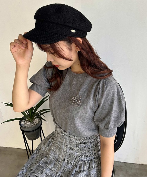 one after another NICE CLAUP（ワンアフターアナザーナイスクラップ）の「エンブレム付きツイードキャスケット（キャスケット・レディース・アイボリー/ブラック・FREE）」の15枚目の写真