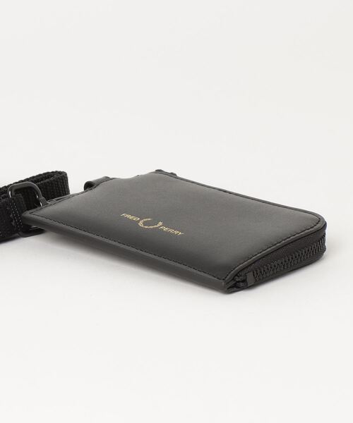 未使用美品・即日発送FRED PERRY L4333 WALLET&CHAIN FRED PERRY（フレッドペリー）の「Burnished Leather Lanyard