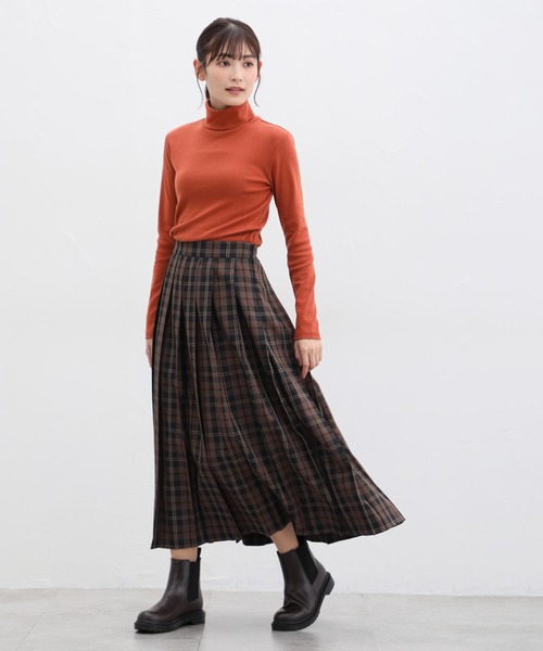 Honeys(ハニーズ)の「フライスタートル(Tシャツ/カットソー・レディース・オレンジ/イエロー/ダークグレー/グリーン/ブルー/モカ/ボルドー/スモークピンク/ブルー系その他・M/L/LL/S)」の22枚目の写真