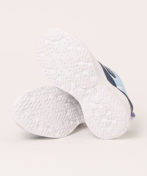 n☆p school（ニコプチスクール）の「【n☆p school】ニコ☆プチスクール　軽量スニーカー　NPS-0540（スニーカー・キッズ・ホワイト系その他/サックスブルー/ピンク系その他・23.0cm/19.0cm/22.0cm/21.0cm/20.0cm/22.5cm/21.5cm/23.5cm）」の5枚目の写真