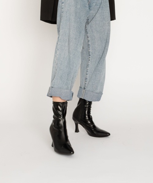 SVEC（シュベック）の「ポインテッドトゥ ストレッチ アンクルヒールブーツ（ブーツ・レディース・オフホワイト/ブラウン/ブラック・37/36/39/38/35）」の13枚目の写真