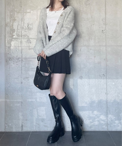 one wayザッカ（ワンウェイザッカ）の「パールチェーン付き ラウンドキルティングバッグ（ショルダーバッグ・レディース・アイボリー/ブラック・FREE）」の12枚目の写真