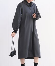 ハーフZIPパーカーワンピース