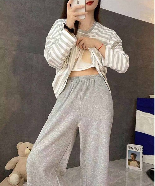 NANEA（ナネア）の「セットアップルームウェア　カップ付きロングTシャツ/パンツ（ルームウェア/パジャマ・レディース・イエロー/グレー/ブラック/グリーン・X-LARGE/LARGE/MEDIUM）」の10枚目の写真