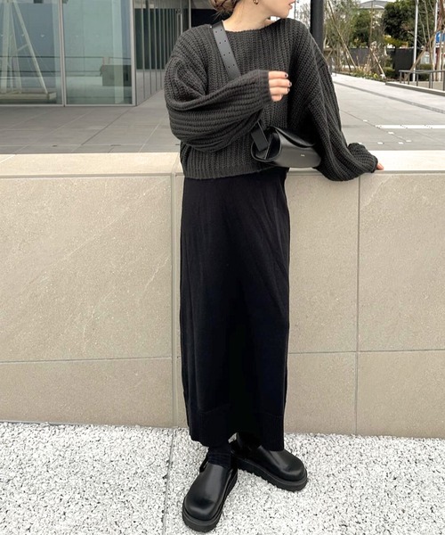 ボートネックボリュームスリーブショートニット（ニット/セーター