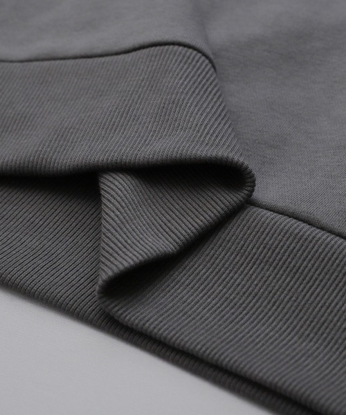 reca（レカ）の「裏起毛バックロゴパーカー（パーカー・レディース・ブラック/オートミール/チャコールグレー・FREE）」の10枚目の写真