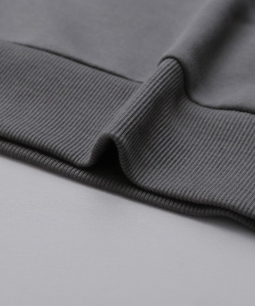 reca（レカ）の「裏起毛バックロゴパーカー（パーカー・レディース・ブラック/オートミール/チャコールグレー・FREE）」の9枚目の写真