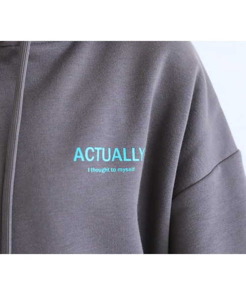 reca（レカ）の「裏起毛バックロゴパーカー（パーカー・レディース・ブラック/オートミール/チャコールグレー・FREE）」の20枚目の写真