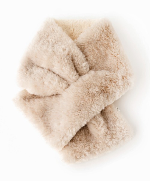 Casselini（キャセリーニ）の「Casselini(キャセリーニ)リバーシブルティペット（マフラー・レディース・アニマル/アイボリー/チャコール/ピンク/ブラック/グレー/ブラウン・FREE）」の8枚目の写真