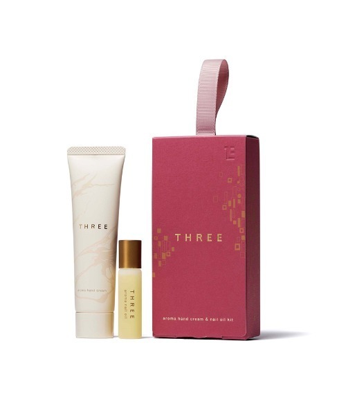 THREE(スリー)の「THREE アロマハンドクリーム&ネイルオイル キット <数量限定>(ハンドケア/ハンドクリーム・レディース・その他・FREE)」の1枚目の写真