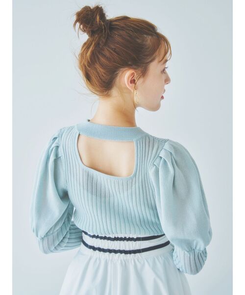 dazzlin（ダズリン）の「ラメシアーリブニットトップス（ニット/セーター・レディース・ブルー/アイボリー/チャコールグレー/ピンク・FREE）」の10枚目の写真