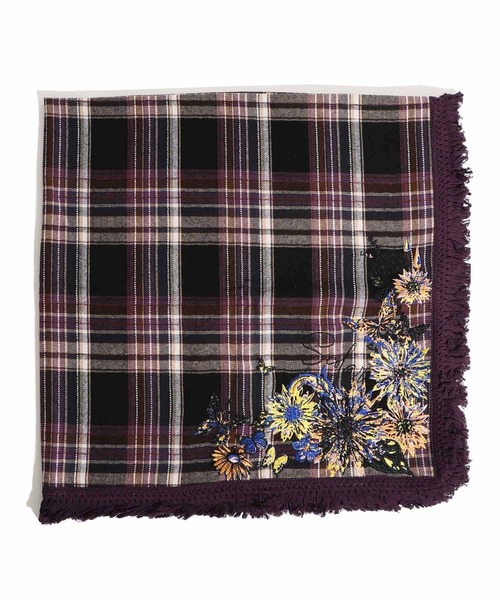 ScoLar(スカラー)の「633301:花刺繍入り チェック柄大判ストール(ストール/ショール・レディース・ブラック/パープル/レッド・FREE)」の18枚目の写真