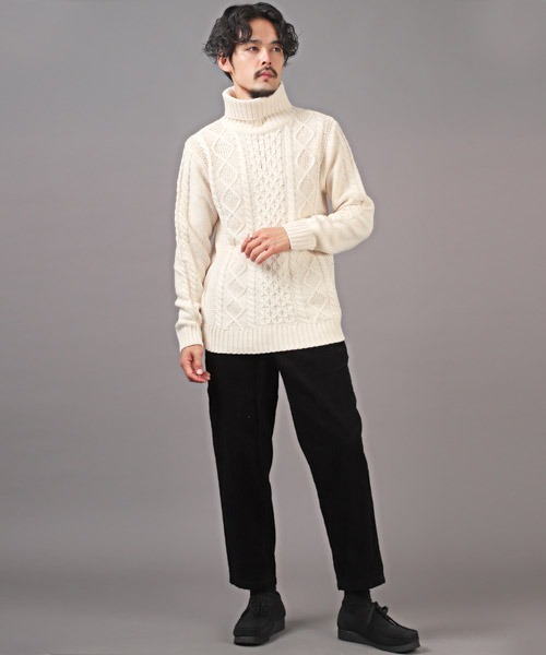 LUXSTYLE(ラグスタイル)の「アクリルケーブルタートルネックニット(ニット/セーター・メンズ・ブラック/アイボリー・M/L/XL)」の17枚目の写真