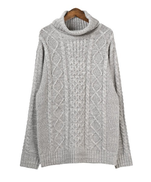 LUXSTYLE(ラグスタイル)の「アクリルケーブルタートルネックニット(ニット/セーター・メンズ・ブラック/アイボリー・M/L/XL)」の4枚目の写真