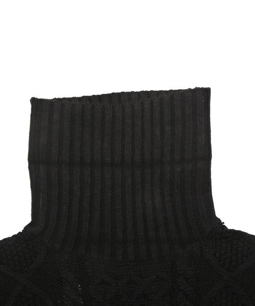LUXSTYLE(ラグスタイル)の「アクリルケーブルタートルネックニット(ニット/セーター・メンズ・ブラック/アイボリー・M/L/XL)」の9枚目の写真