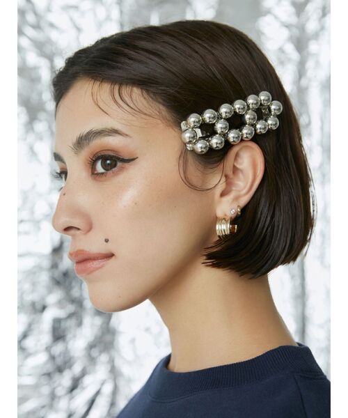 EVRIS（エヴリス）の「ボールビーズヘアピン（ヘアピン・レディース・クリア・FREE）」の3枚目の写真