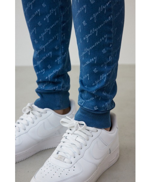 AZUL by moussy(アズールバイマウジー)の「AZUL総ロゴスリムジョガー(スウェットパンツ・メンズ・ブルー系その他・MEDIUM/LARGE)」の11枚目の写真