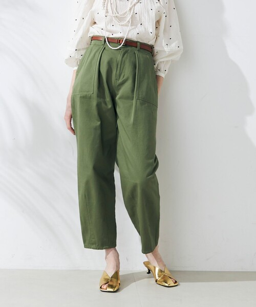 fredy emue(フレディエミュ)の「カーブベイカーパンツ(その他パンツ・レディース・カーキ・36/38)」の16枚目の写真