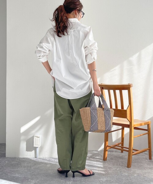 fredy emue(フレディエミュ)の「カーブベイカーパンツ(その他パンツ・レディース・カーキ・36/38)」の5枚目の写真