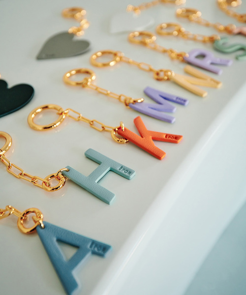 E'POR(エポール)の「【E'POR】ALPHABET/HEART CUSTOM CHARM【WEB限定/一部店舗限定】(その他小物・レディース・ホワイト/ブラック/クリーム/オレンジ/ライトグレー/ブルー系その他6/ブルー/オレンジ系その他/ラベンダー/モスグリーン/パープル系その他/ピンク・FREE)」の14枚目の写真