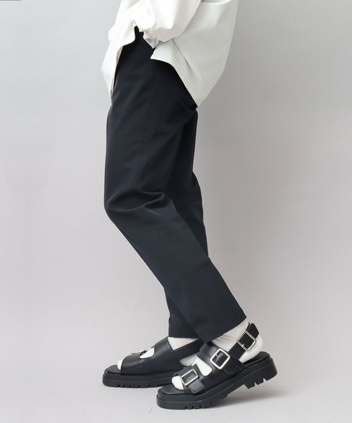 glabella(グラベラ)の「スクエアトゥ 厚底 スクエアメタルバックル 2連ベルト ストラップサンダル(サンダル・メンズ・ブラック・S/M/L)」の12枚目の写真