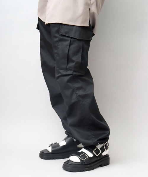 glabella(グラベラ)の「スクエアトゥ 厚底 スクエアメタルバックル 2連ベルト ストラップサンダル(サンダル・メンズ・ブラック・S/M/L)」の13枚目の写真