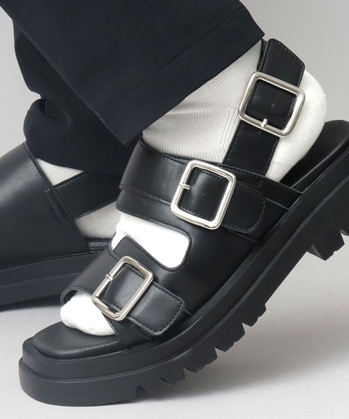 glabella(グラベラ)の「スクエアトゥ 厚底 スクエアメタルバックル 2連ベルト ストラップサンダル(サンダル・メンズ・ブラック・S/M/L)」の22枚目の写真