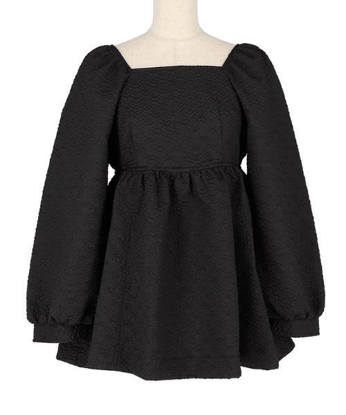 coca（coca）（コカ）の「【WEB限定セール】上品エンボスバックシャンギャザーブラウス（シャツ/ブラウス・レディース・ブラック/ライトベージュ・M/L）」の17枚目の写真