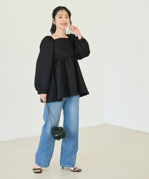 coca（coca）（コカ）の「【WEB限定セール】上品エンボスバックシャンギャザーブラウス（シャツ/ブラウス・レディース・ブラック/ライトベージュ・M/L）」の8枚目の写真