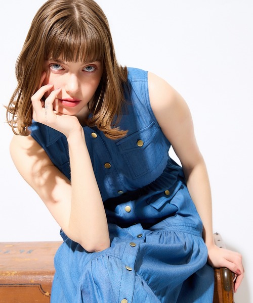 DEICY（デイシー）の「デニムティアードワンピース（ワンピース・レディース・インディゴブルー/ブルー系その他・FREE）」の4枚目の写真
