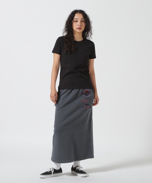 AVIREX(アヴィレックス)の「《直営店限定》PLAIN T-SHIRT/プレーンTシャツ(Tシャツ/カットソー・レディース・オフホワイト/ブラック・SMALL/MEDIUM)」の11枚目の写真