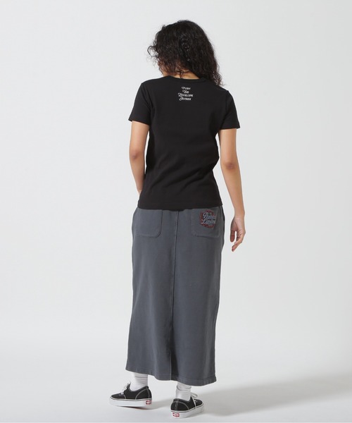 AVIREX(アヴィレックス)の「《直営店限定》PLAIN T-SHIRT/プレーンTシャツ(Tシャツ/カットソー・レディース・オフホワイト/ブラック・SMALL/MEDIUM)」の12枚目の写真