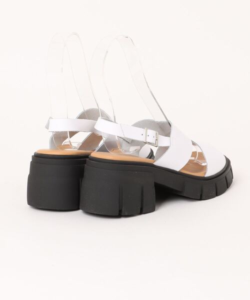 Rivel（リヴェル）の「【VINILO/ヴィニーロ】レザー厚底サンダル ミュールサンダル（サンダル・レディース・ブラック/ホワイト・37/38/36）」の3枚目の写真