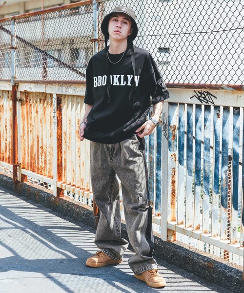 NBA(エヌビーエー)の「【NBA】別注/ロゴプリントオーバーサイズTシャツ(Tシャツ/カットソー・メンズ・グレー/レッド/ホワイト/ブラック/オレンジ/パープル・LARGE/MEDIUM)」の13枚目の写真