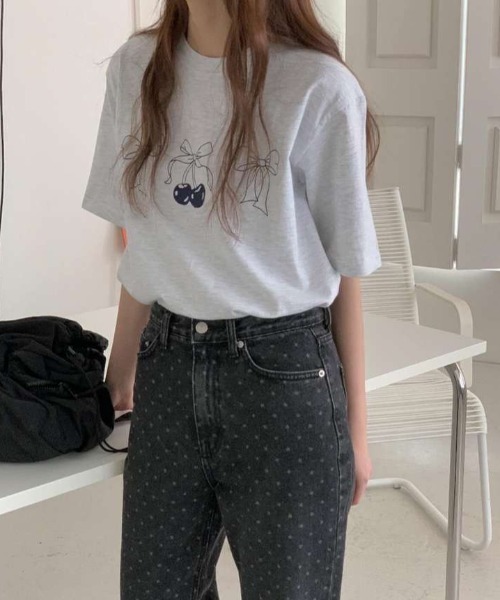 N.s(エヌドットエス)の「リボンデザインTEE(Tシャツ/カットソー・レディース・グレー/ホワイト・M/S/L)」の5枚目の写真
