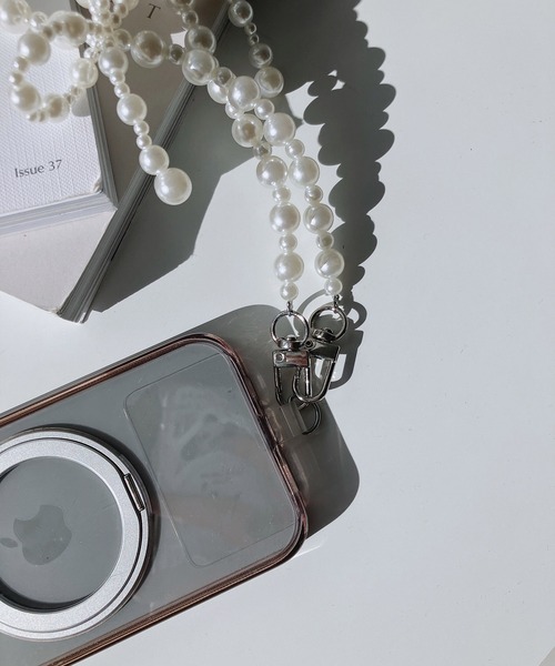 AS KNOW AS plus（アズノゥアズプラス）の「モチーフビーズストラップ スマホチェーン（リボン・フラワー）（スマホグッズ・レディース・ホワイト系/ブラック系/シルバー系その他/シルバー系/ホワイト系その他・FREE）」の8枚目の写真