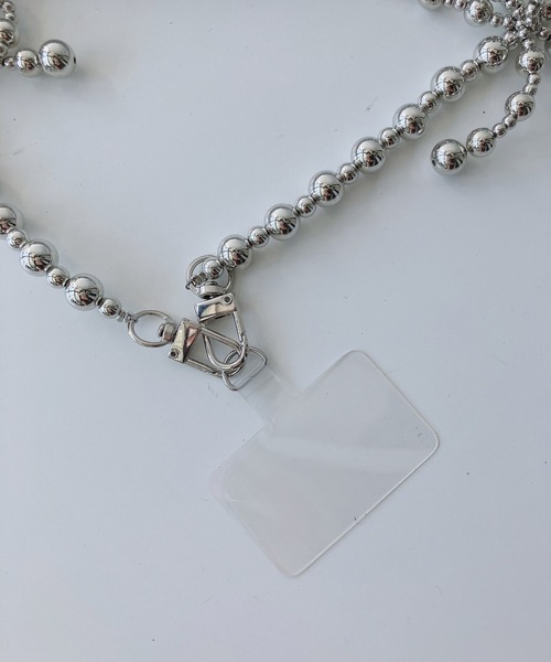 AS KNOW AS plus（アズノゥアズプラス）の「モチーフビーズストラップ スマホチェーン（リボン・フラワー）（スマホグッズ・レディース・ホワイト系/ブラック系/シルバー系その他/シルバー系/ホワイト系その他・FREE）」の13枚目の写真