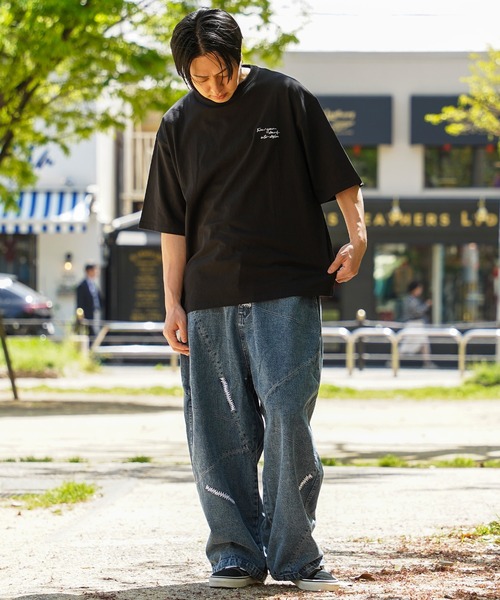 1111clothing(ワンフォークロージング)の「【unisex】水彩画風 フラワー バックプリントTシャツ / ロゴ刺繍 花柄 オーバーサイズ Tシャツ メンズ レディース(Tシャツ/カットソー・メンズ・ブラック系1/ホワイト系1/ホワイト系2/ブラック系2/ホワイト系3/ブラック系3・M/L)」の19枚目の写真