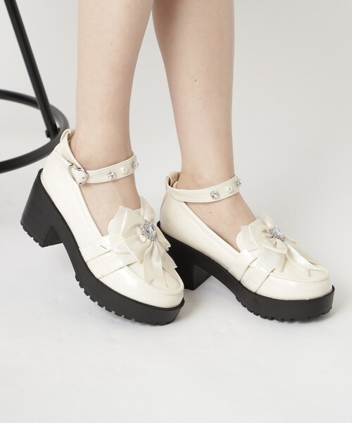 cs T&P(シーエスティーアンドピー)の「厚底リボン付きローファーパンプス(パンプス・レディース・ピンク系6/ブラック系1/アイボリー系1・S/M/L/LL)」の21枚目の写真