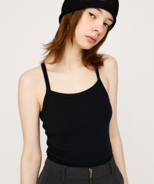SLY（スライ）の「BACK AMERICAN SLEEVE CAMI バック アメリカンスリーブ キャミ（キャミソール・レディース・ブラック/グレー/ネイビー・FREE）」の2枚目の写真