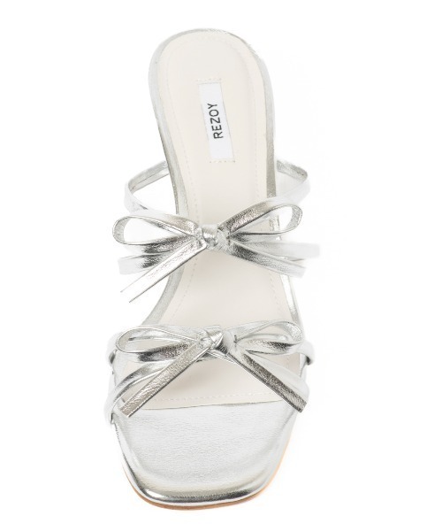 R&E(アールアンドイー)の「【REZOY】Wリボンストラップミュールサンダル(サンダル・レディース・シルバー/アイボリー/ブラック/ピンク・S/M/L/LL)」の18枚目の写真