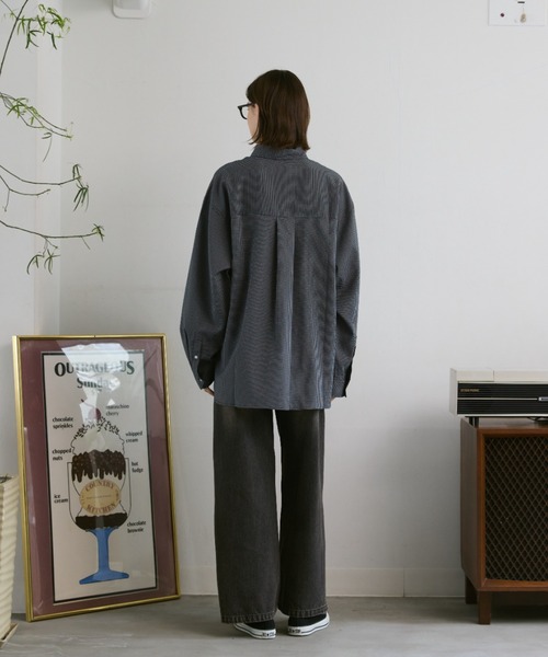 flaner（フラネ）の「Loose regular collar shirt / ルーズレギュラーカラーシャツ（シャツ/ブラウス・レディース・ライトグレー/モカ/チェック・SMALL/MEDIUM/LARGE）」の7枚目の写真