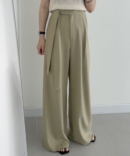 ABITOKYO(アビトーキョー)の「サイドリボンハイウエストセミワイドパンツ(スラックス・レディース・グレイッシュベージュ/ブラック/グリーン・L/M/S)」の6枚目の写真